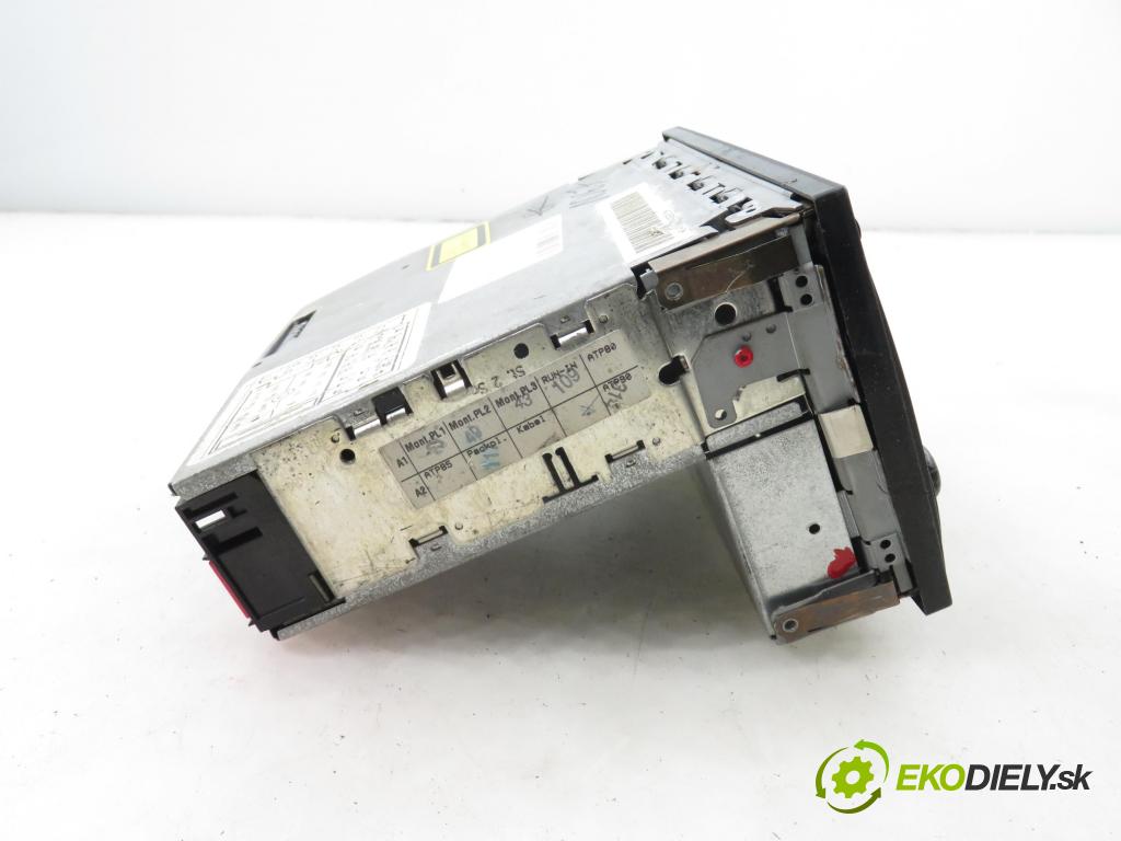 VW PASSAT B5.5 Variant (3B6) KOMBI 2002 96,00 1.9 TDI 4motion - AVF 1896,00 RADIO CD 1J0035191A