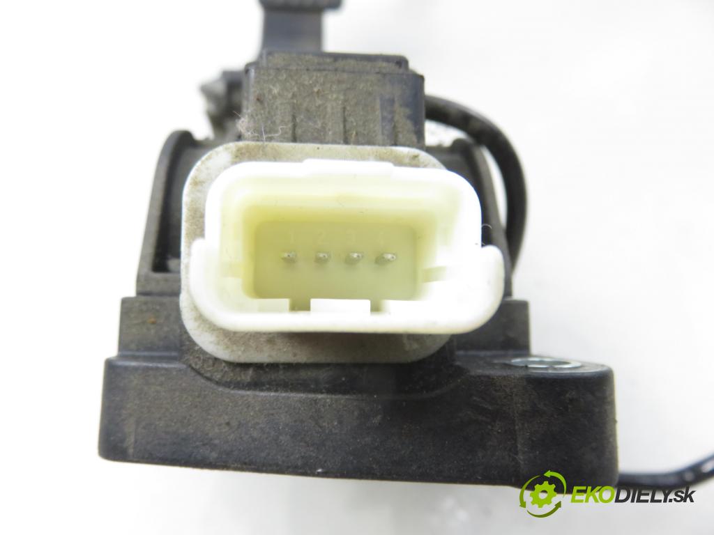 PEUGEOT 307 SW (3H) KOMBI 2005 0,00 2.0 16V - RFJ (EW10A) 1997,00 Potenciometer plynu 0280755001 ; 9650889180 (Potenciometer plynového pedálu)