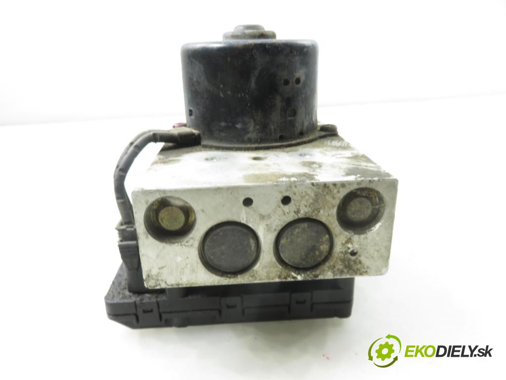 AUDI A3 (8L1) HB 1998 74,00 1.6 - AKL 1595,00 pumpa ABS 1J0907379H ; 10094903413 ; 1J0614217C (Pumpa ABS)