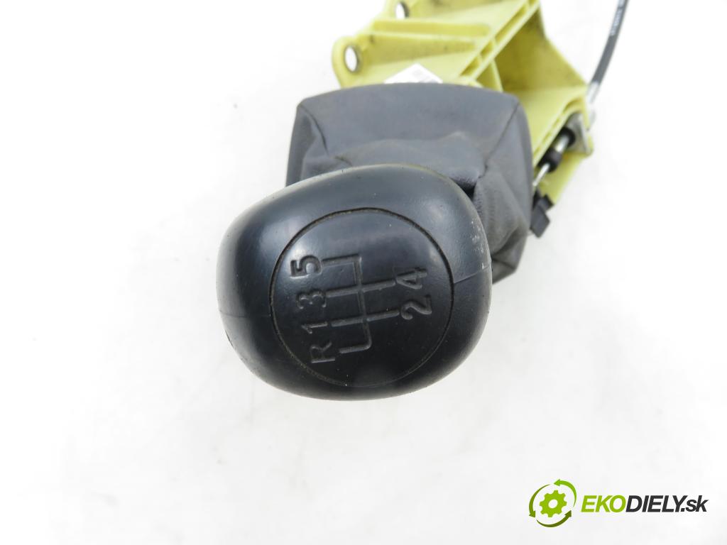 CITROEN JUMPER Skrzynia (244) FURGON 2006 74,00 2.2 HDi - 4HY (DW12UTED) 2179,00 ZVEDÁK: 7353327050