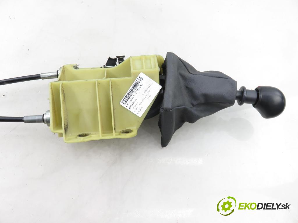 CITROEN JUMPER Skrzynia (244) FURGON 2006 74,00 2.2 HDi - 4HY (DW12UTED) 2179,00 ZVEDÁK: 7353327050