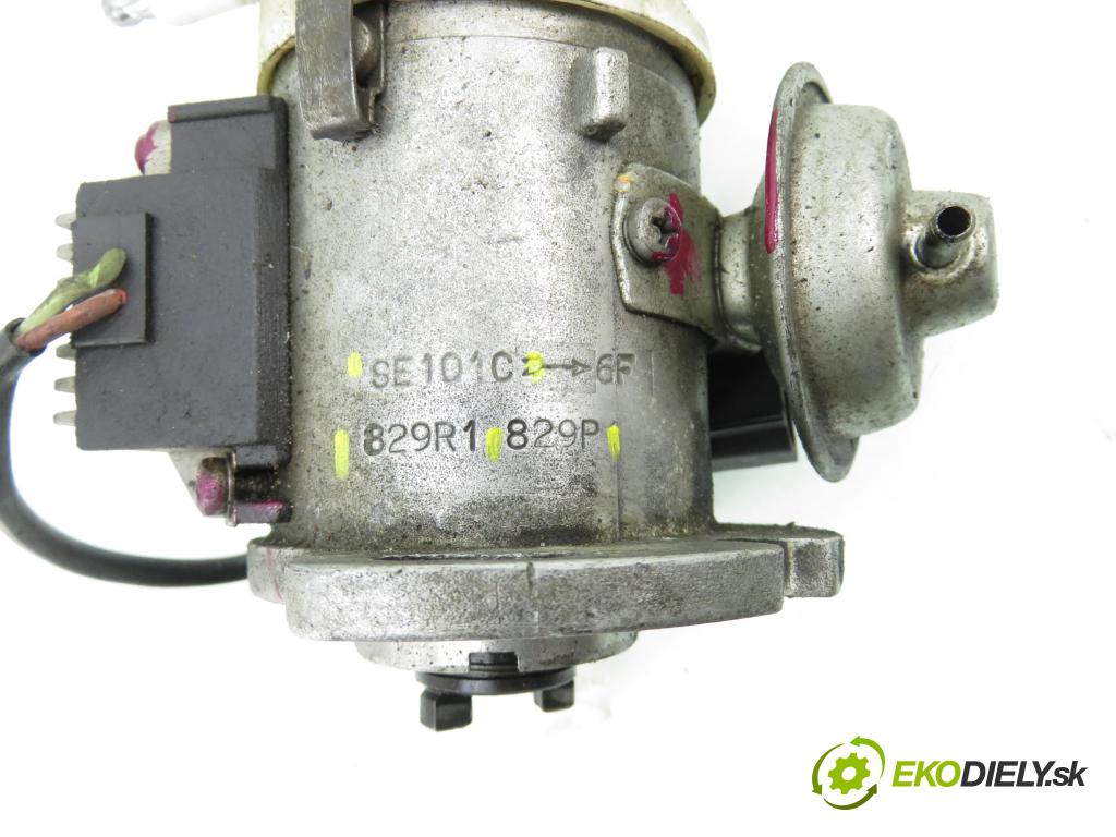 FIAT UNO (146_) HB 1993 33,00 1 - 156 A2.000 999,00 rozdělovač ZAPALOVÁNÍ SE101C ; 829R1 ; 829P1