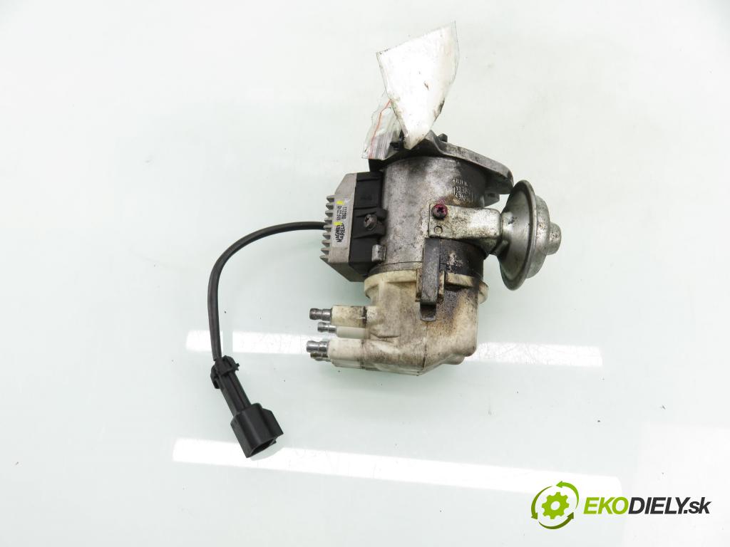 FIAT UNO (146_) HB 1993 33,00 1 - 156 A2.000 999,00 rozdělovač ZAPALOVÁNÍ SE101C ; 829R1 ; 829P1