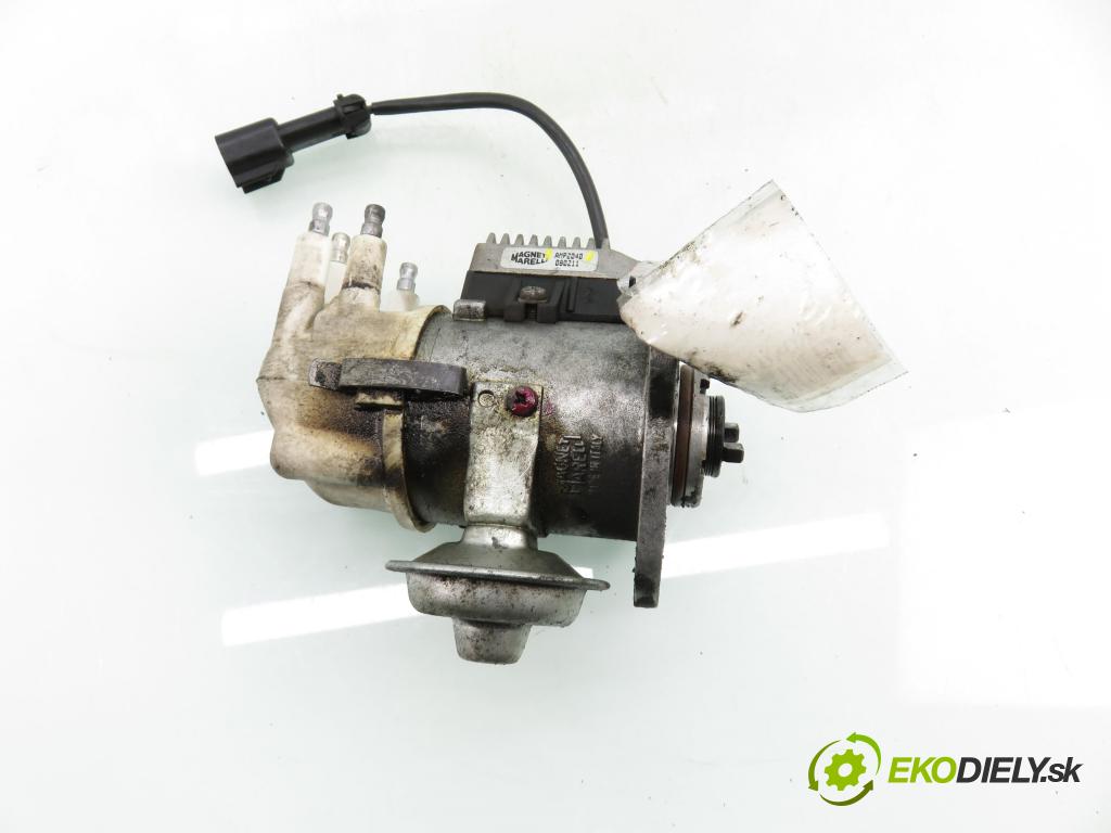 FIAT UNO (146_) HB 1993 33,00 1 - 156 A2.000 999,00 rozdělovač ZAPALOVÁNÍ SE101C ; 829R1 ; 829P1