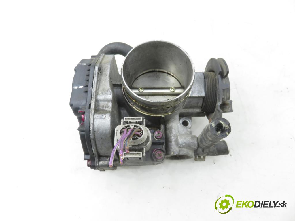 AUDI A3 (8L1) HB 1998 74,00 1.6 - AKL 1595,00 škrtíci klapka 06A133064J ; 408237111012 (Škrticí klapka)