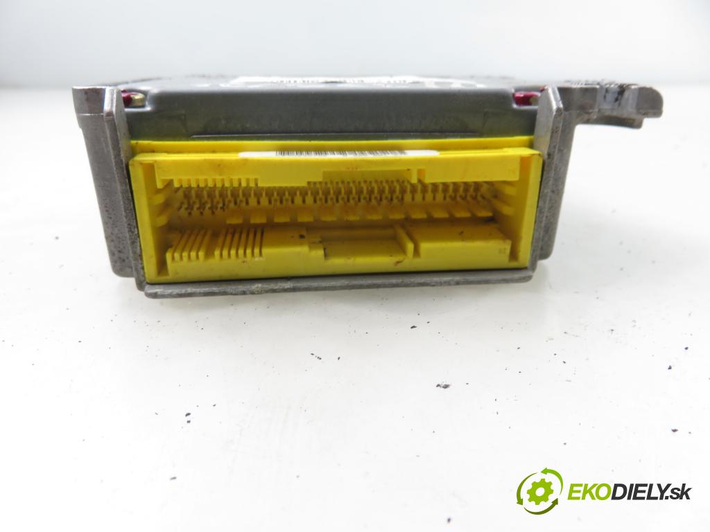 AUDI A4 (8D2, B5) SEDAN 2000 74,00 1.6 - AHL 1595,00 MODUL air BAG 8D0959655J ; 0285001276