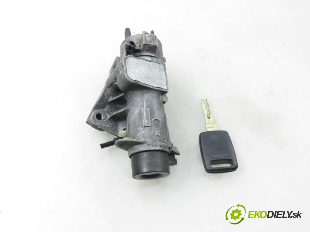 AUDI A4 (8D2, B5) SEDAN 2000 74,00 1.6 - AHL 1595,00 spínačka 4B0905851C (Spínací skříňka)