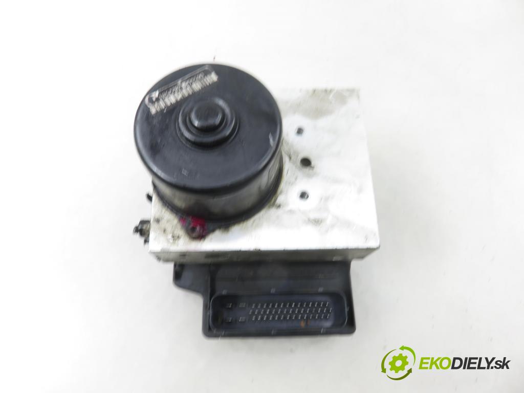 VW NEW BEETLE (9C1, 1C1) HB 1998 85,00 2 - AZJ 1984,00 pumpa ABS 1J0907379S ; 10094703053 ; 1J0614517 (Pumpa ABS)