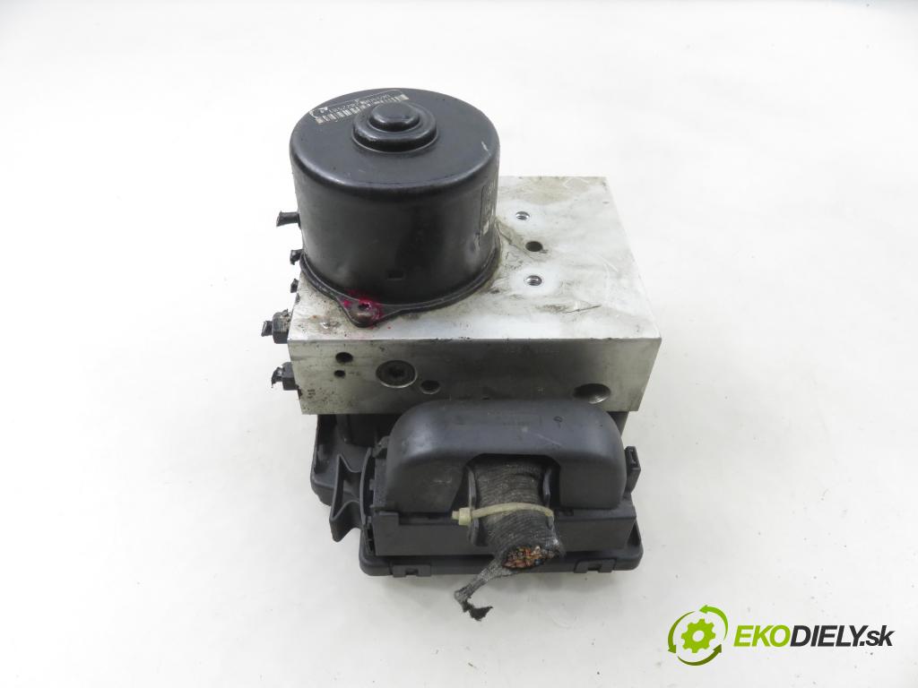 VW NEW BEETLE (9C1, 1C1) HB 1998 85,00 2 - AZJ 1984,00 pumpa ABS 1J0907379S ; 10094703053 ; 1J0614517 (Pumpa ABS)