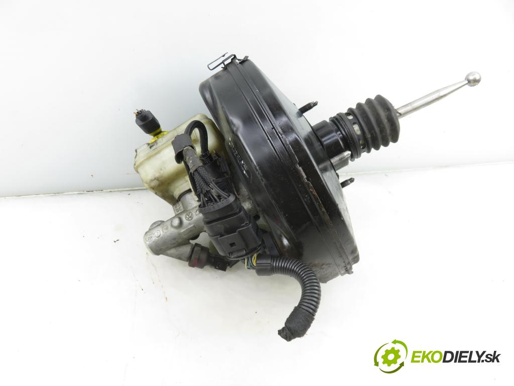 VW NEW BEETLE (9C1, 1C1) HB 1998 85,00 2 - AZJ 1984,00 Posilovač 1J1614205 ; 03786404014 (Servočerpadlo)