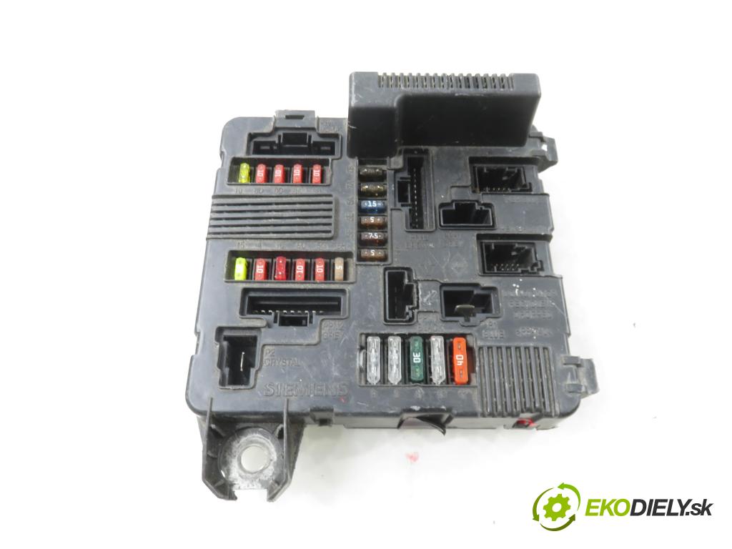 RENAULT GRAND SCENIC II (JM0/1_) MINIVAN 2004 88,00 1.9 dCi 120 - F9Q 812 1870,00 MODUL BSM 8200306032A ; S118399200D
