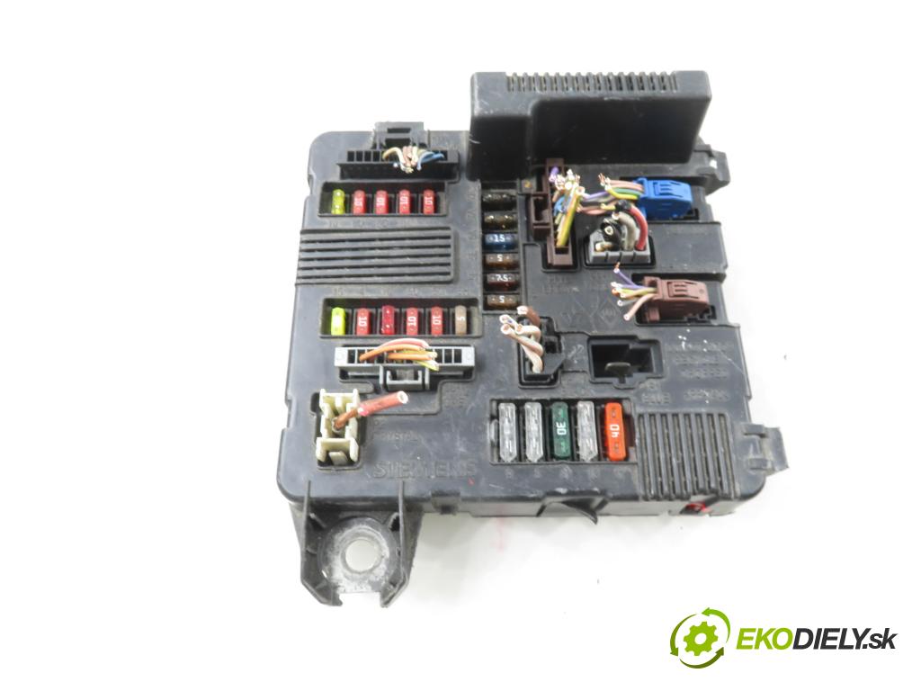 RENAULT GRAND SCENIC II (JM0/1_) MINIVAN 2004 88,00 1.9 dCi 120 - F9Q 812 1870,00 MODUL BSM 8200306032A ; S118399200D