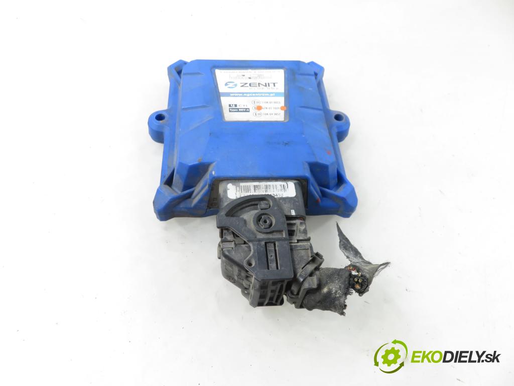 PEUGEOT 307 SW (3H) KOMBI 2005 0,00 2.0 16V - RFJ (EW10A) 1997,00 řídící jednotka LPG 67R011029