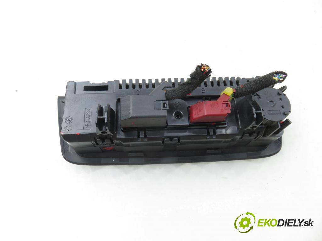 SEAT IBIZA IV (6J5, 6P1) HB 2009 77,00 1.6 - BTS 1598,00 Panel kúrenia KLIMATRONIK 6J0820043A ; A2C53357413