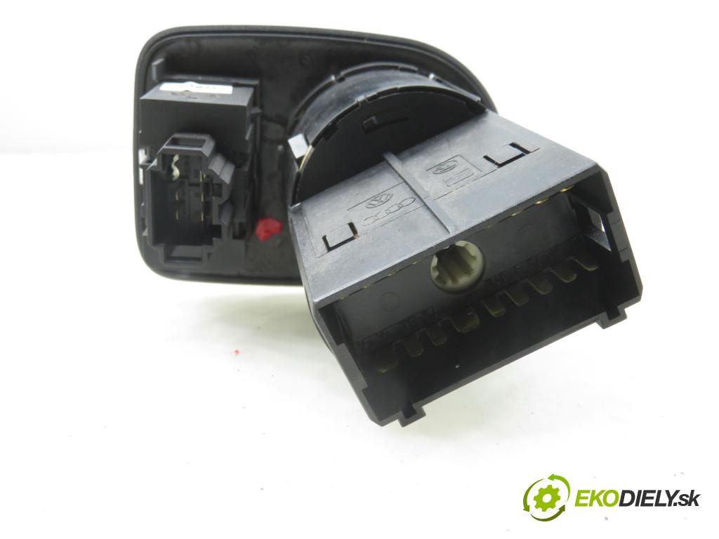 SEAT IBIZA IV (6J5, 6P1) HB 2009 77,00 1.6 - BTS 1598,00 prepínač svetlá 6J1941531AL