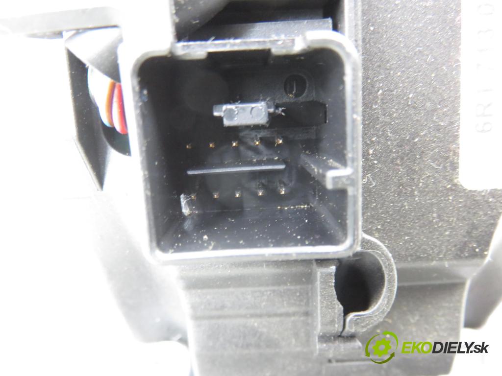SEAT IBIZA IV (6J5, 6P1) HB 2009 77,00 1.6 - BTS 1598,00 ZVEDÁK: 6R1713025E