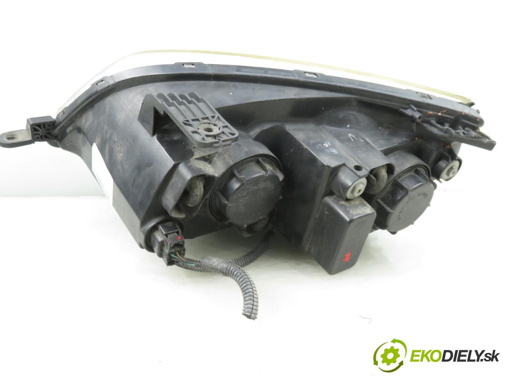 OPEL ANTARA A (L07) SUV 2006 110,00 2.0 CDTI 4x4 - Z 20 DMH 1991,00 světlo PP