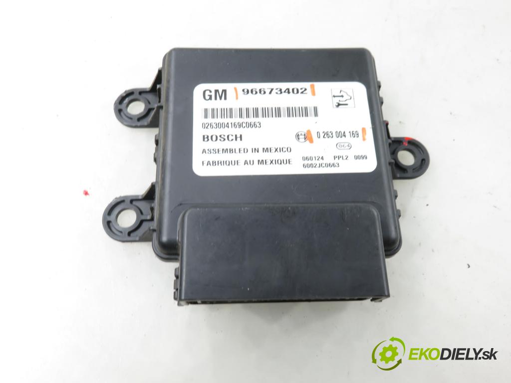 OPEL ANTARA A (L07) SUV 2006 110,00 2.0 CDTI 4x4 - Z 20 DMH 1991,00 MODUL 96673402 ; 0263004169