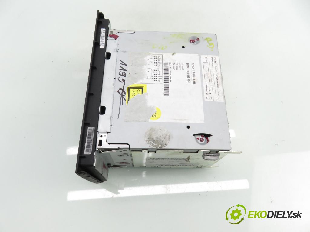 SEAT EXEO (3R2) SEDAN 2009 110,00 1.8 T - CFMA 1781,00 RADIO CD 3R0035186 ; 7648218366