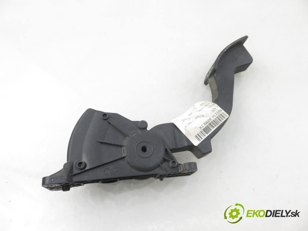 FORD FOCUS II (DA_, HCP) HB 2008 80,00 1.6 TDCi - G8DA 1560,00 Potenciometer plynu 4M519F836AJ ; 6PV00864162 (Potenciometer plynového pedálu)