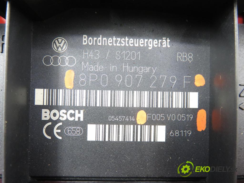 AUDI A3 Sportback (8PA) HB 2006 75,00 1.6 - BSE 1595,00 MODUL BORDNETZ 8P0907279F ; F005V00519