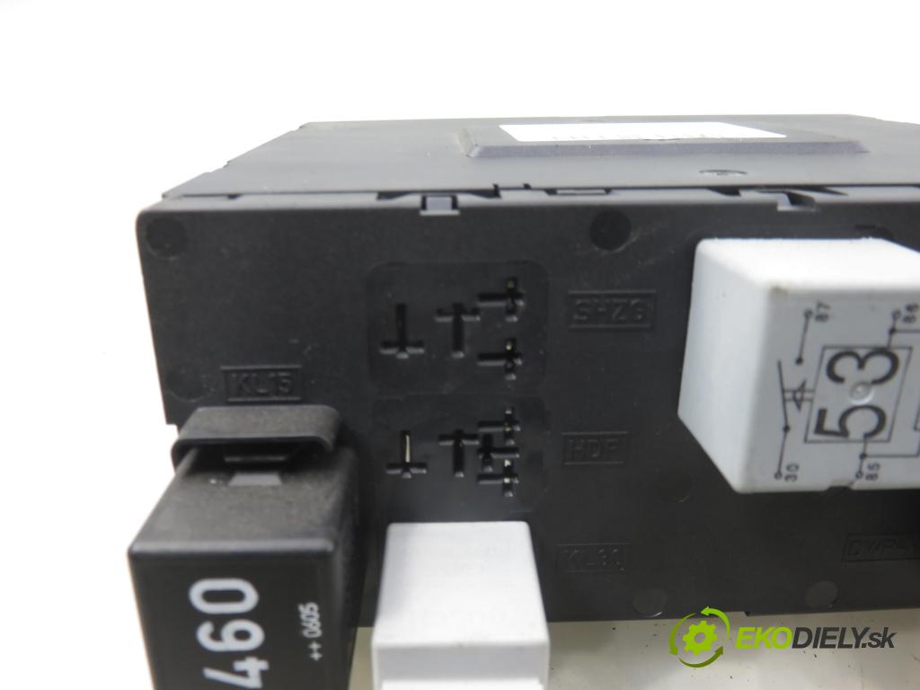AUDI A3 Sportback (8PA) HB 2006 75,00 1.6 - BSE 1595,00 MODUL BORDNETZ 8P0907279F ; F005V00519