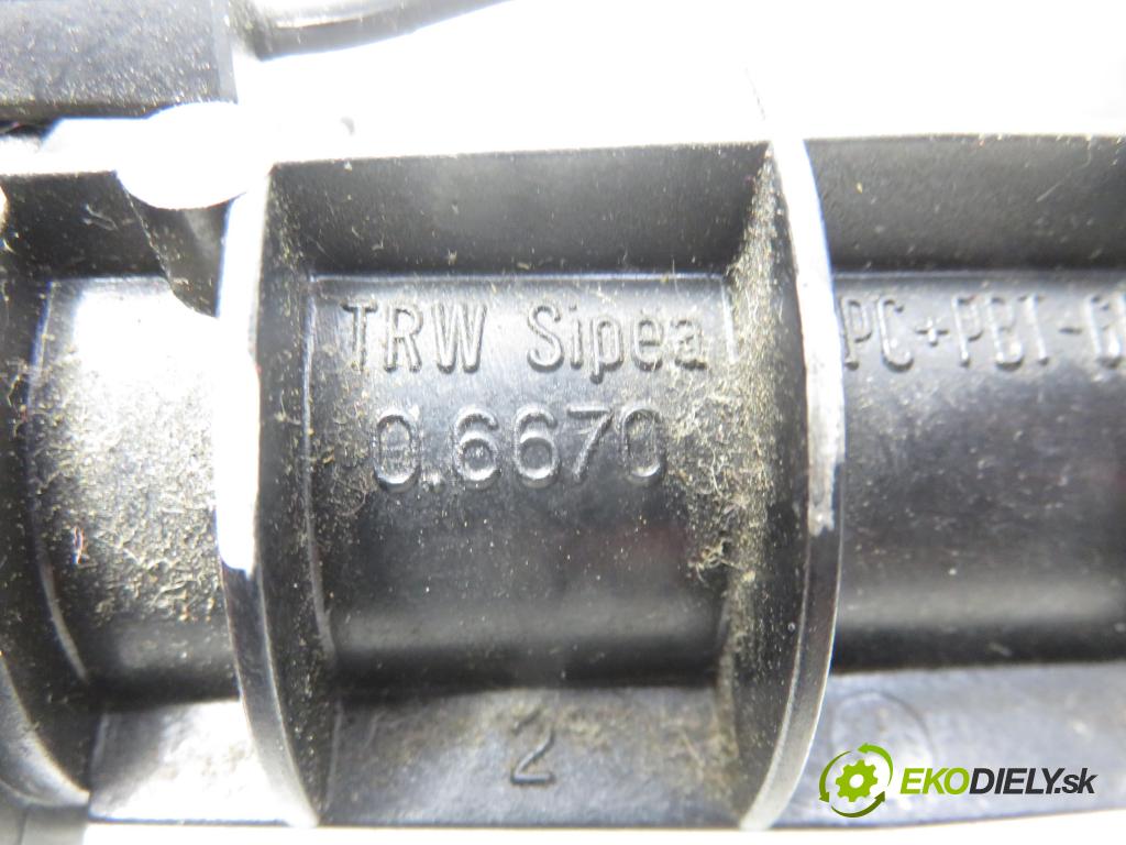 FIAT PUNTO (176_) HB 1997 40,00 1.1 55 - 176 B2.000 1108,00 spinačka 05521B365 ; 06670 (Spínacia skrinka)