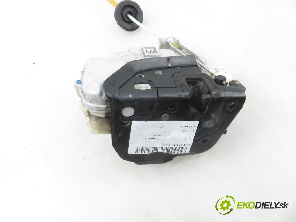AUDI A3 Sportback (8PA) HB 2006 75,00 1.6 - BSE 1595,00 zámok 4F1837015