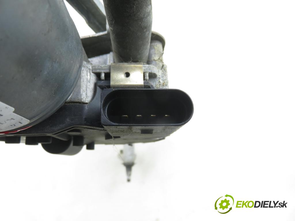 AUDI A3 Sportback (8PA) HB 2006 75,00 1.6 - BSE 1595,00 Motorček stieračov 0390241783 ; 8P1955119B ; 3397020841