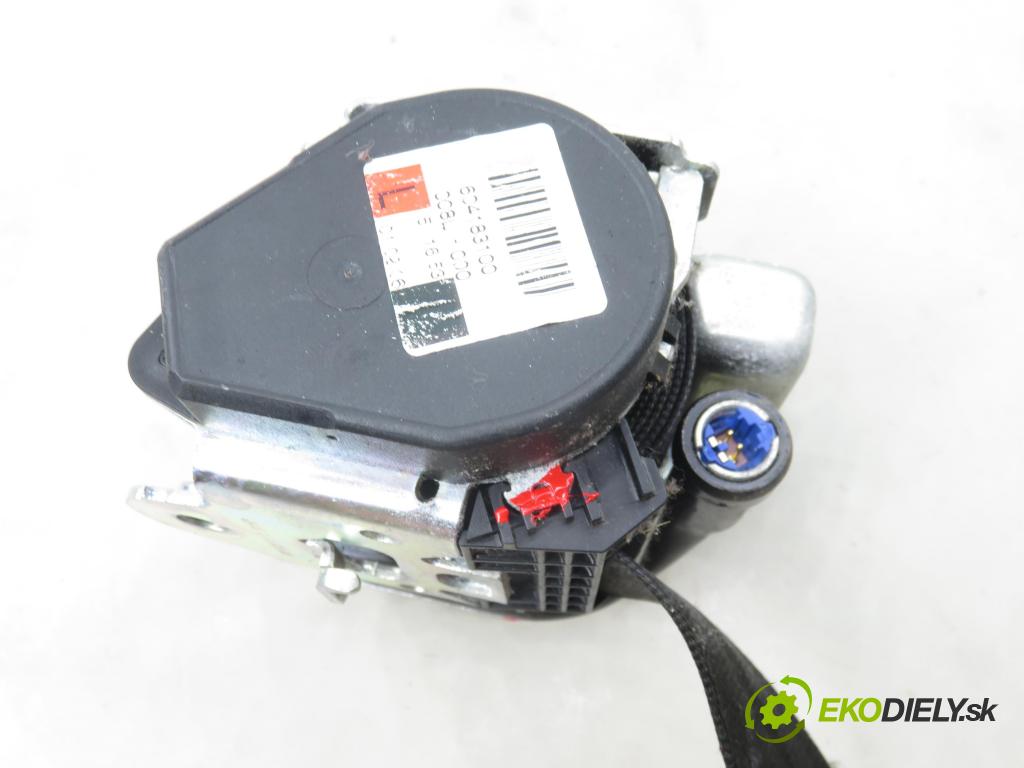 AUDI A3 Sportback (8PA) HB 2006 75,00 1.6 - BSE 1595,00 Držiak bezpečnostný LP 8P4857705B
