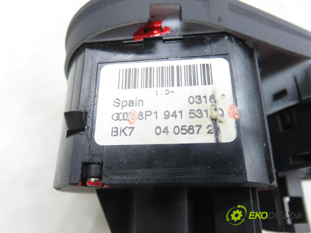AUDI A3 Sportback (8PA) HB 2006 75,00 1.6 - BSE 1595,00 přepínač světla 8P1941531Q