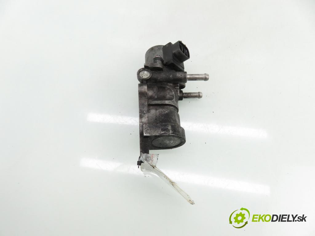TOYOTA COROLLA Verso (ZER_, ZZE12_, R1_) MINIVAN 2005 85,00 2.0 D-4D (CUR10_) - 1CD-FTV 1995,00 VENTIL: EGR 1350008110