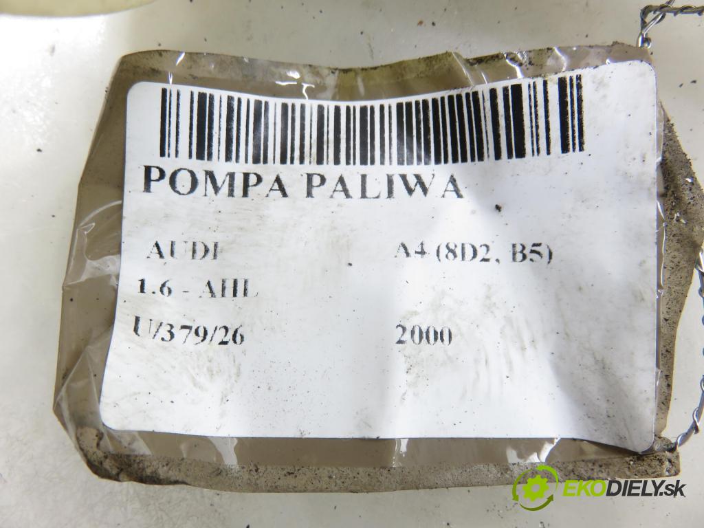 AUDI A4 (8D2, B5) SEDAN 2000 74,00 1.6 - AHL 1595,00 pumpa paliva 8D0201319