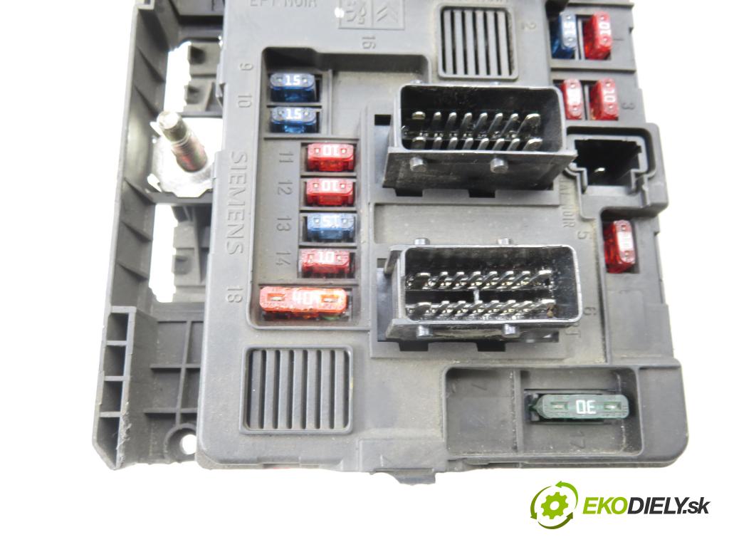 PEUGEOT 206 liftback (2A/C) HB 2001 440,00 1.1 i - HFX (TU1JP) 1124,00 MODUL BSM 9643498980 ; S118470002C