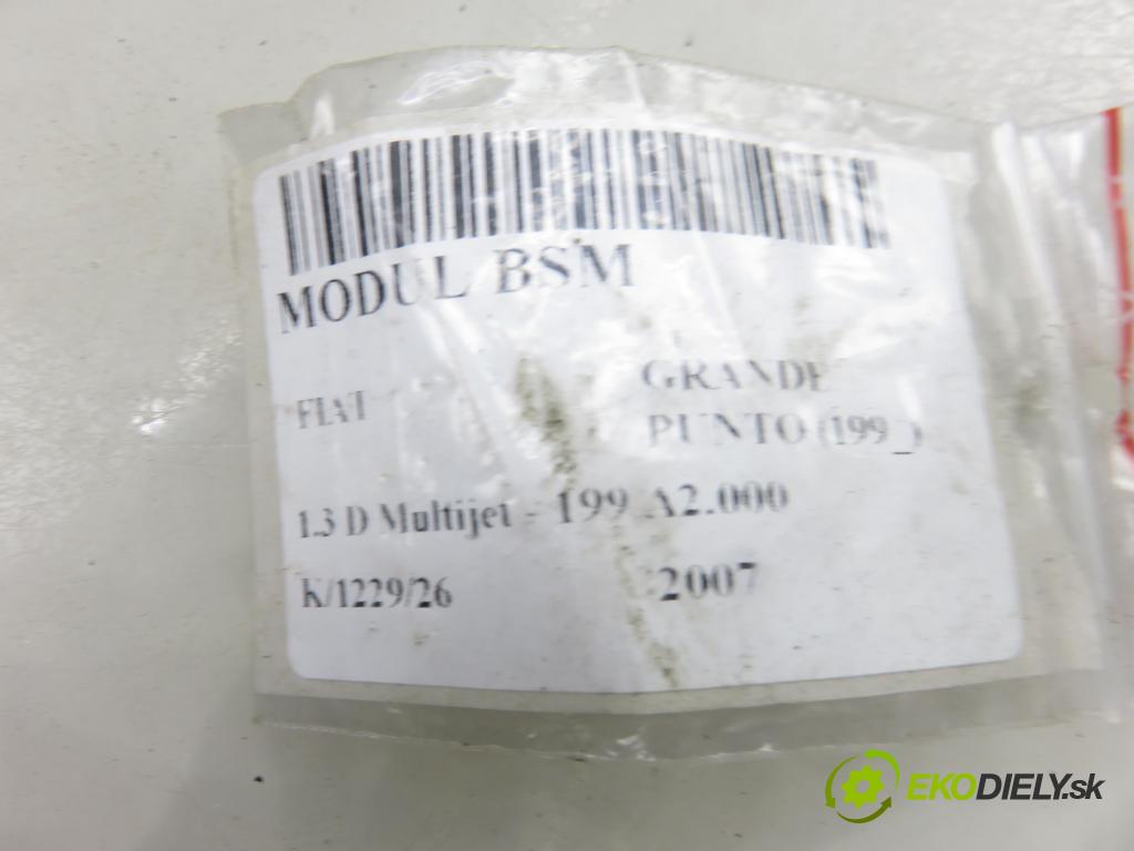 FIAT GRANDE PUNTO (199_) HB 2007 55,00 1.3 D Multijet - 199 A2.000 1248,00 Skrinka POJISTKY: 51775622DS