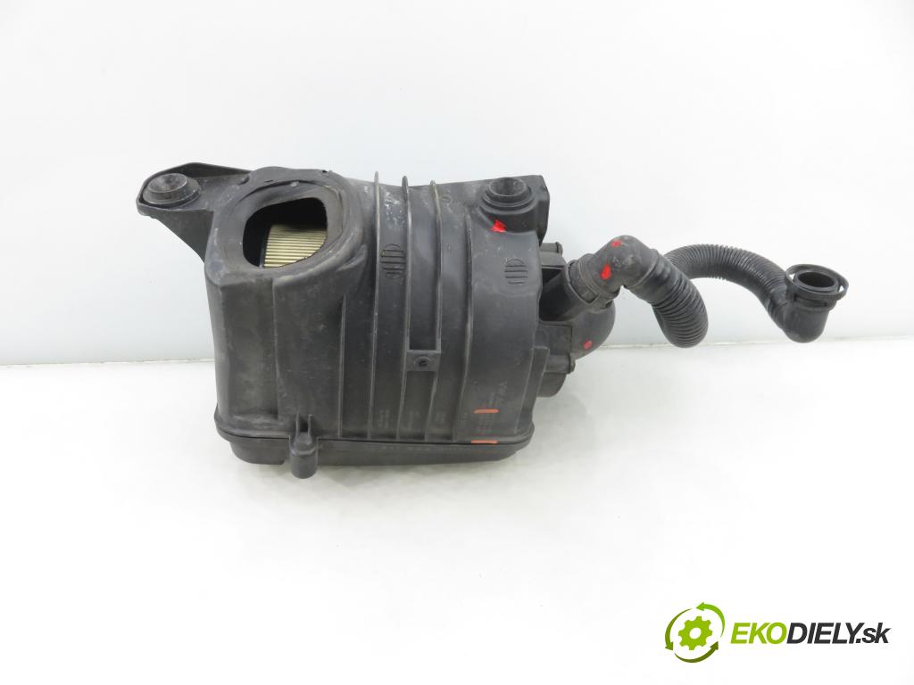 AUDI A3 Sportback (8PA) HB 2006 75,00 1.6 - BSE 1595,00 obal filtra vzduchu 1F0129607 ; 1K0129610B ; 1F0129601 (Kryt vzduchového filtru)