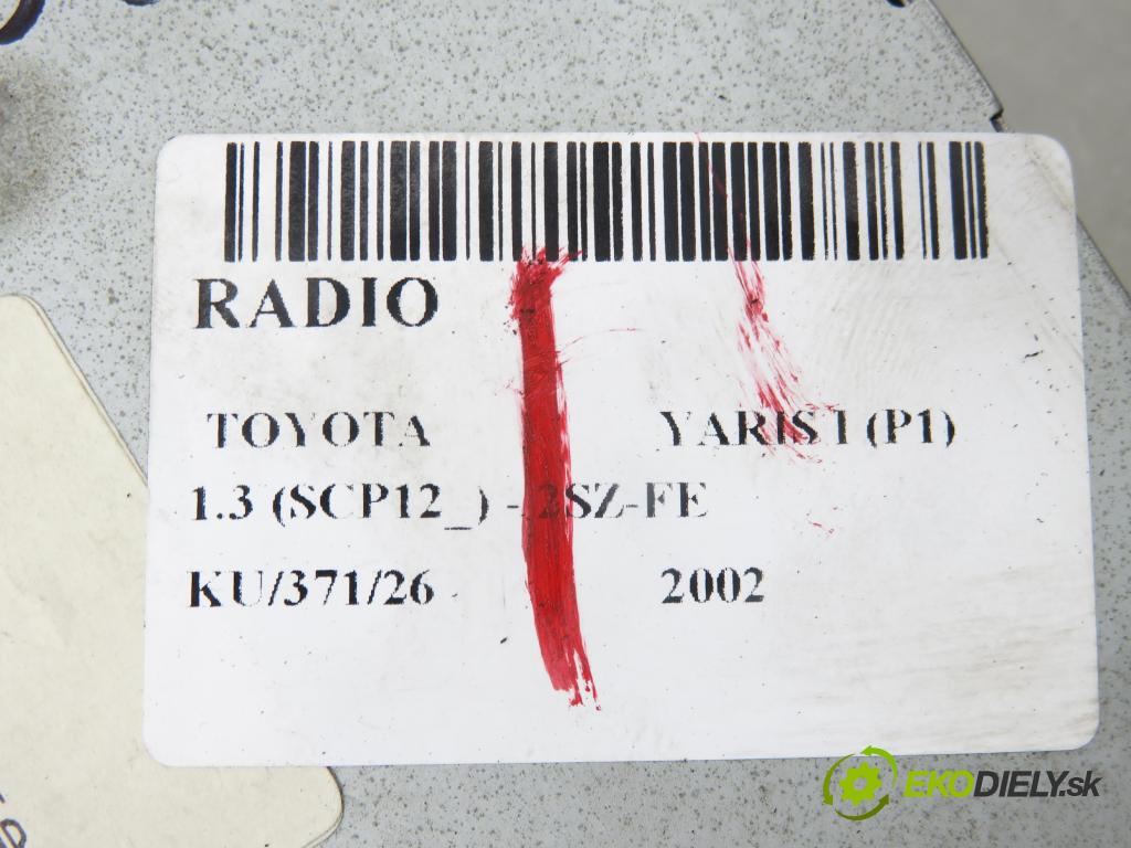TOYOTA YARIS (_P1_) HB 2002 64,00 1.3 VVTi 87 - 2SZ-FE 1298,00 RADIO CD 0860052830