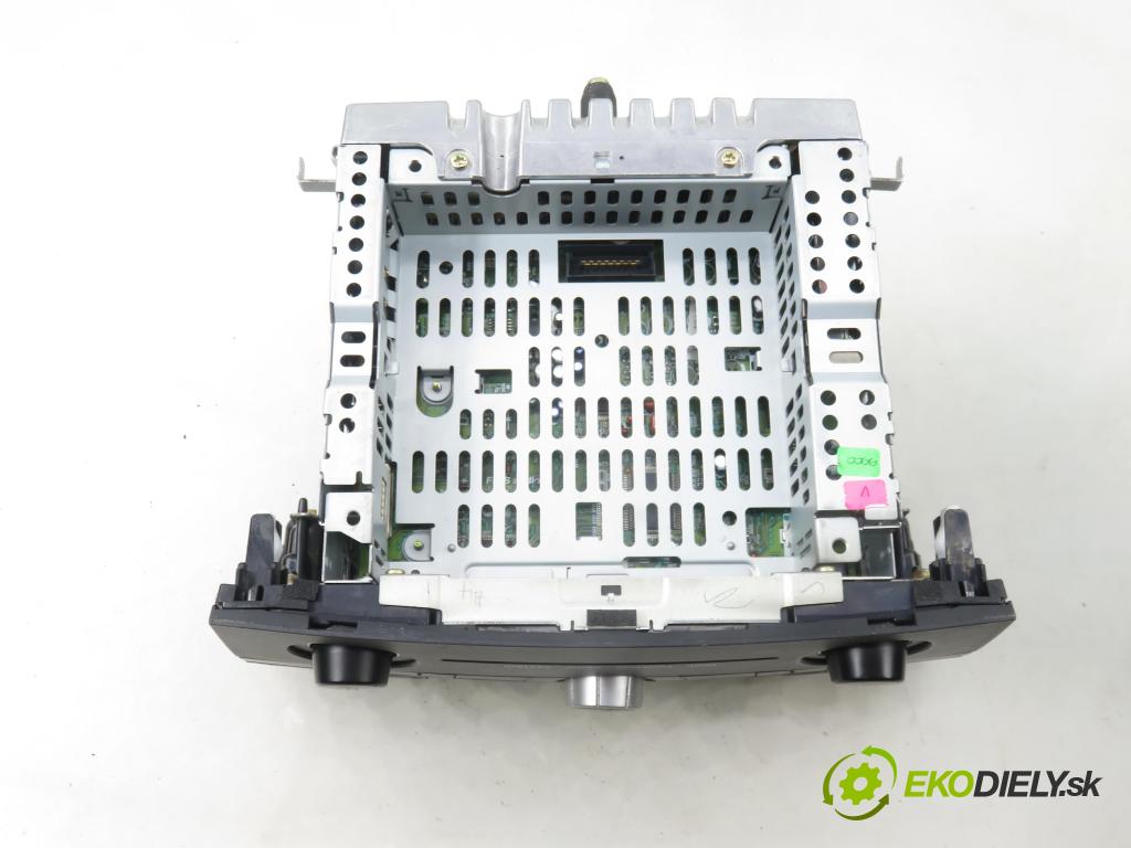 MAZDA 3 (BK) HB 2004 77,00 1.6 - B6ZE 1598,00 RADIO CD