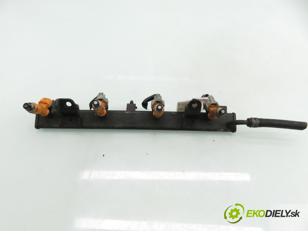 SUZUKI SWIFT III (MZ, EZ) HB 2005 75,00 1.5 (RS 415) - M15A 1490,00 lišta vstřikovací 2975000120 (Vstřikovací lišta)