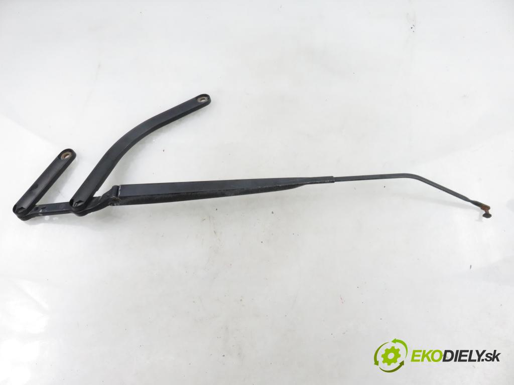 RENAULT GRAND SCENIC II (JM0/1_) MINIVAN 2004 88,00 1.9 dCi (JM0G, JM12, JM1G, JM2C) - F9Q 812 1870,00 RAMENO: stěrače PP 8200113231