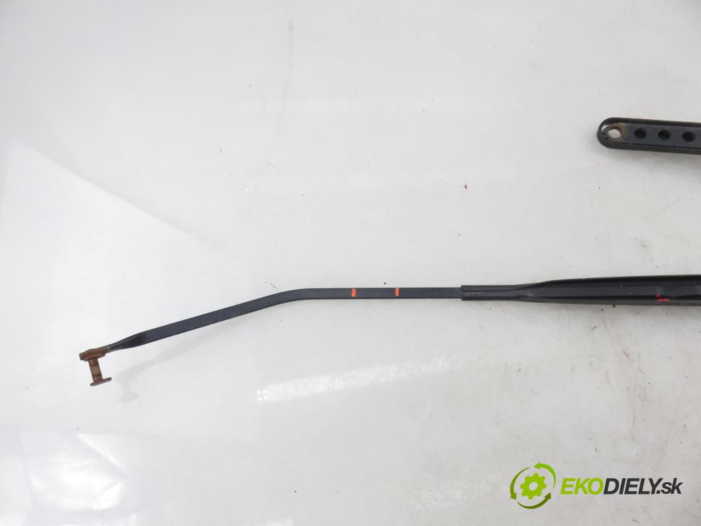 RENAULT GRAND SCENIC II (JM0/1_) MINIVAN 2004 88,00 1.9 dCi (JM0G, JM12, JM1G, JM2C) - F9Q 812 1870,00 RAMENO: stěrače PP 8200113231