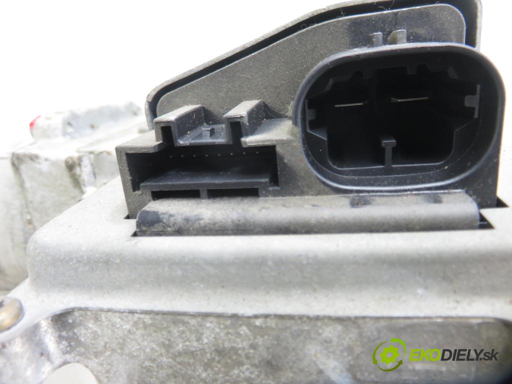 RENAULT GRAND SCENIC II (JM0/1_) MINIVAN 2004 88,00 1.9 dCi (JM0G, JM12, JM1G, JM2C) - F9Q 812 1870,00 SLOUPEC / PODPORA elektrický 8200035272 ; 50300389