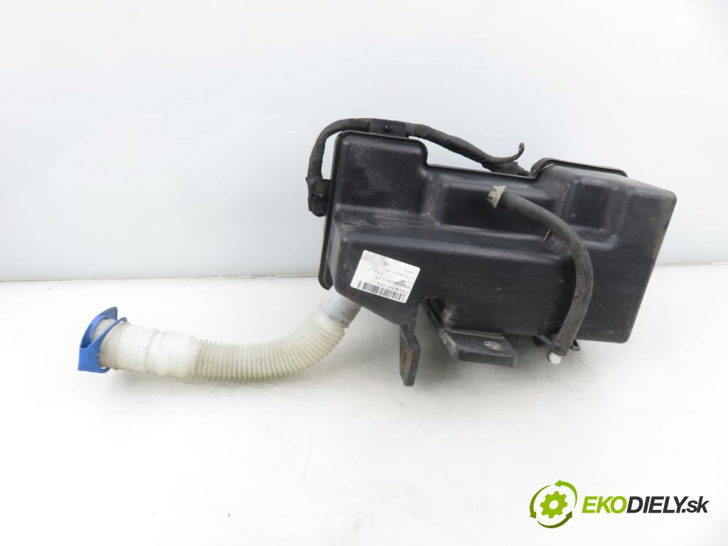 VW TIGUAN (5N_) SUV 2007 110,00 1.4 TSI 4motion - BWK 1390,00 nádržka ostřikovačů 5N0955453B ; 5N0955453 ; 5N0955453A (Klika dveří ostatní)
