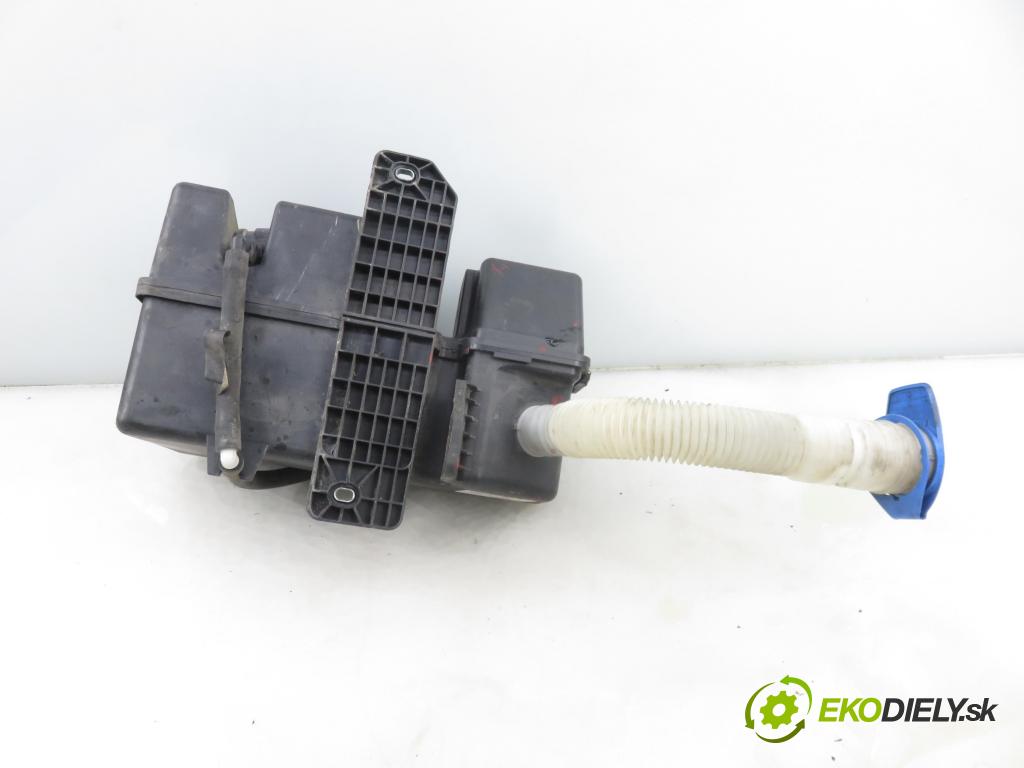 VW TIGUAN (5N_) SUV 2007 110,00 1.4 TSI 4motion - BWK 1390,00 nádržka ostřikovačů 5N0955453B ; 5N0955453 ; 5N0955453A (Klika dveří ostatní)