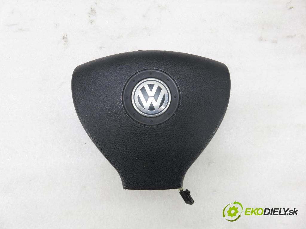 VW TIGUAN (5N_) SUV 2007 110,00 1.4 TSI 4motion - BWK 1390,00 palubovka