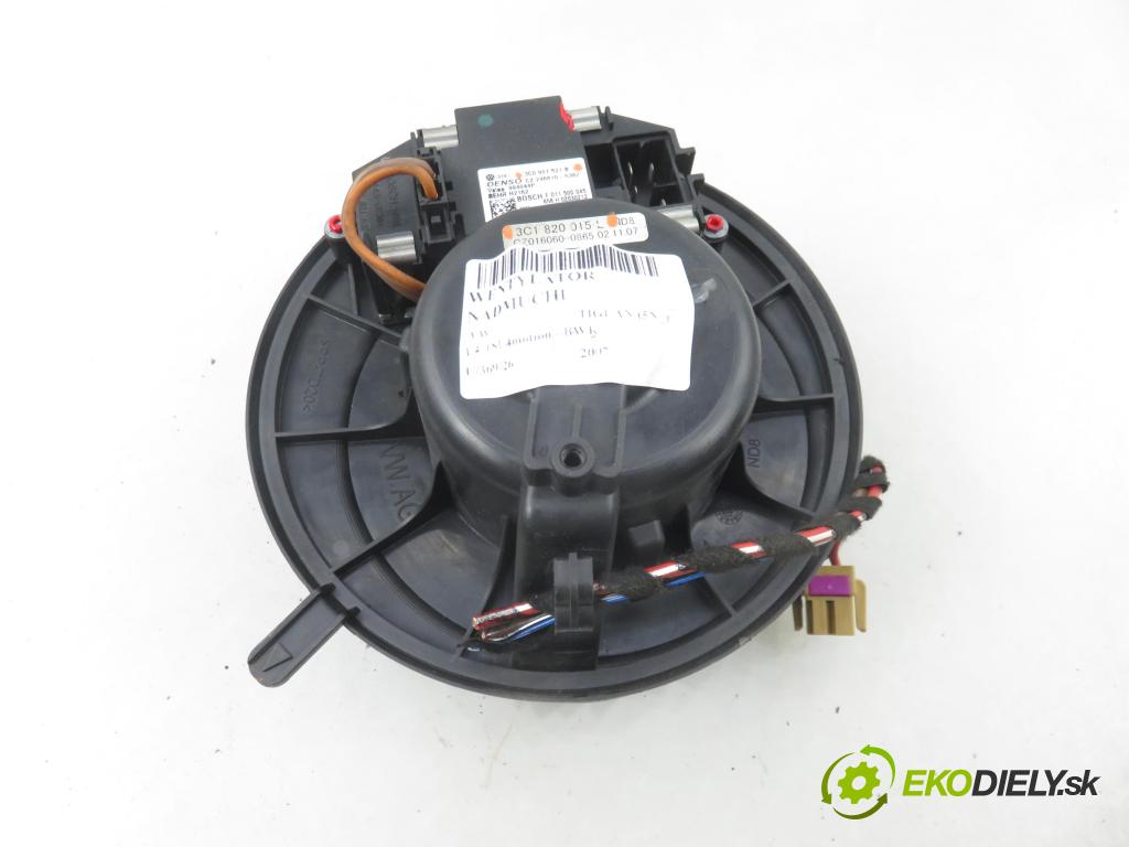 VW TIGUAN (5N_) SUV 2007 110,00 1.4 TSI 4motion - BWK 1390,00 Ventilátor vetráku 3C1820015L ; 3C0907521B