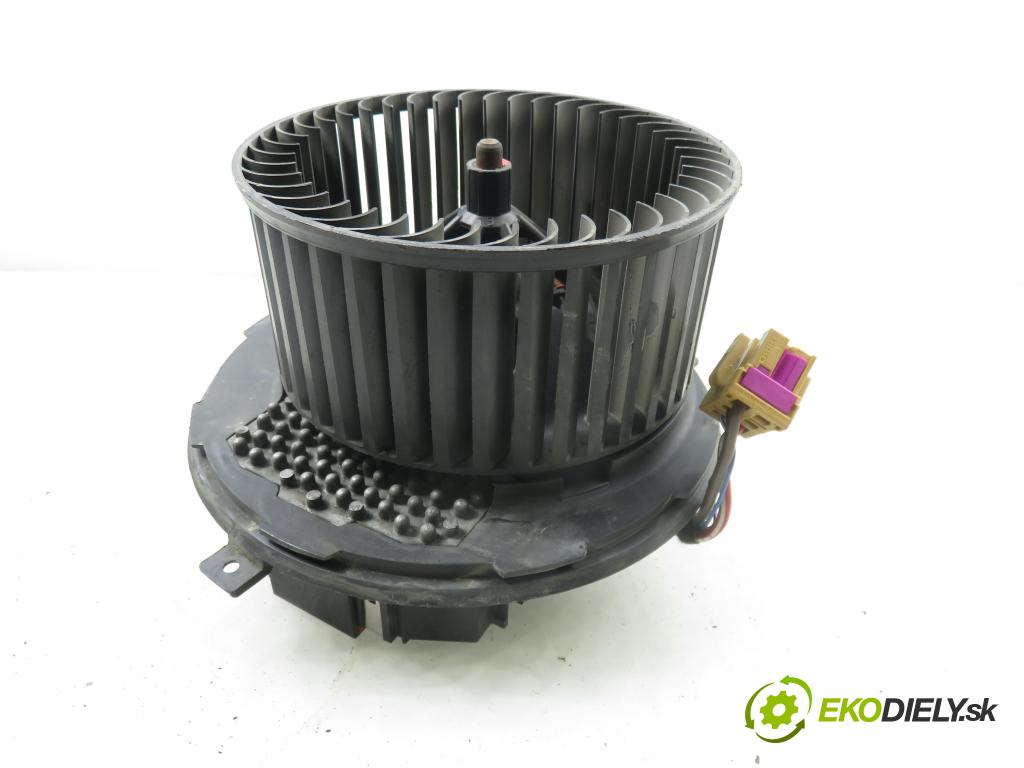 VW TIGUAN (5N_) SUV 2007 110,00 1.4 TSI 4motion - BWK 1390,00 Ventilátor vetráku 3C1820015L ; 3C0907521B