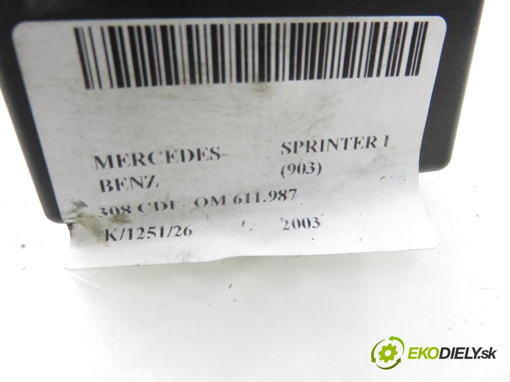 MERCEDES-BENZ SPRINTER 3-t Skrzynia (903) FURGON 2003 60,00 308 CDI - OM 611.987 2148,00 RELÉ: JÚN: 0025424019 ; 899322000