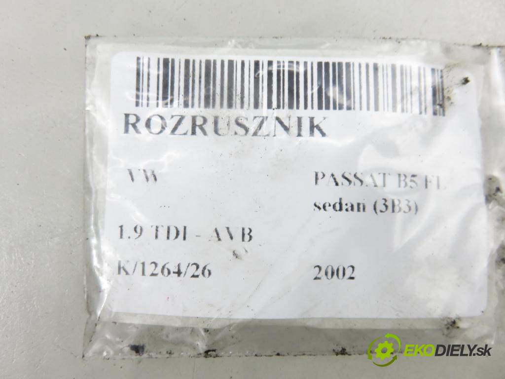 VW PASSAT B5.5 (3B3) SEDAN 2002 74,00 1.9 TDI PD 101 - AVB 1896,00 startér 068911024E ; D7R33 (Startér)