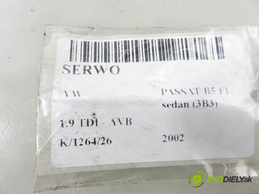VW PASSAT B5.5 (3B3) SEDAN 2002 74,00 1.9 TDI - AVB 1896,00 posilovač 8E0612107L (Servočerpadlo)